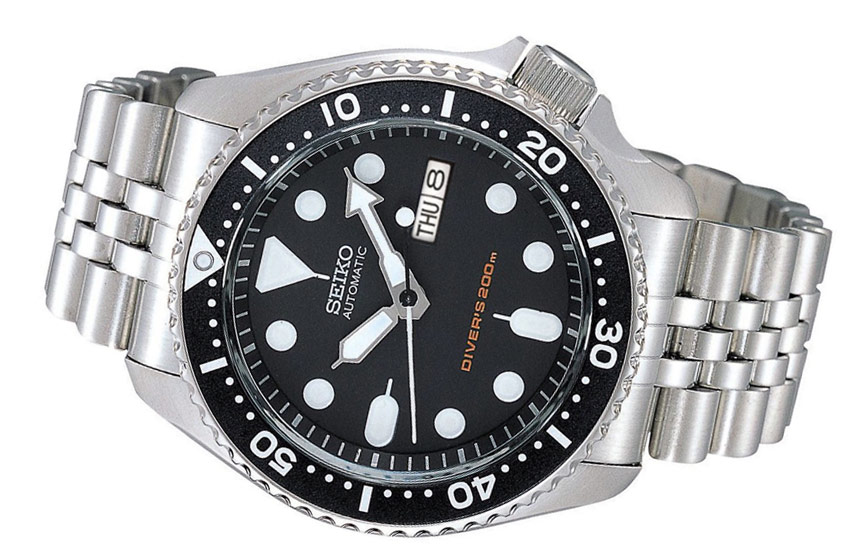 43mm dive watch